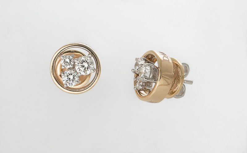 Damiani pink and white gold earrings with white diamonds