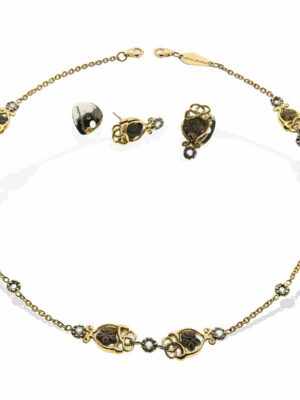 Anna Avakian gold necklace and earrings