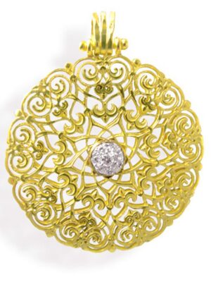 Anna Avakian yellow gold pendant with diamonds