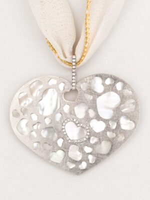 Nanis silk necklace with white gold diamonds and mother of pearl pendant