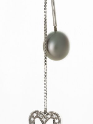 Salvini white gold earrings with pearls and diamonds