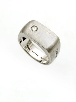 Damiani white gold ring with diamond