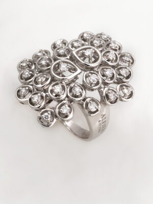 Alfieri & St.John white gold ring with white diamonds