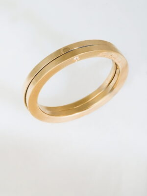 Salvini yellow gold wedding bands with diamonds