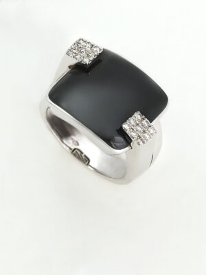 Salvini white gold ring with diamonds and black onyx
